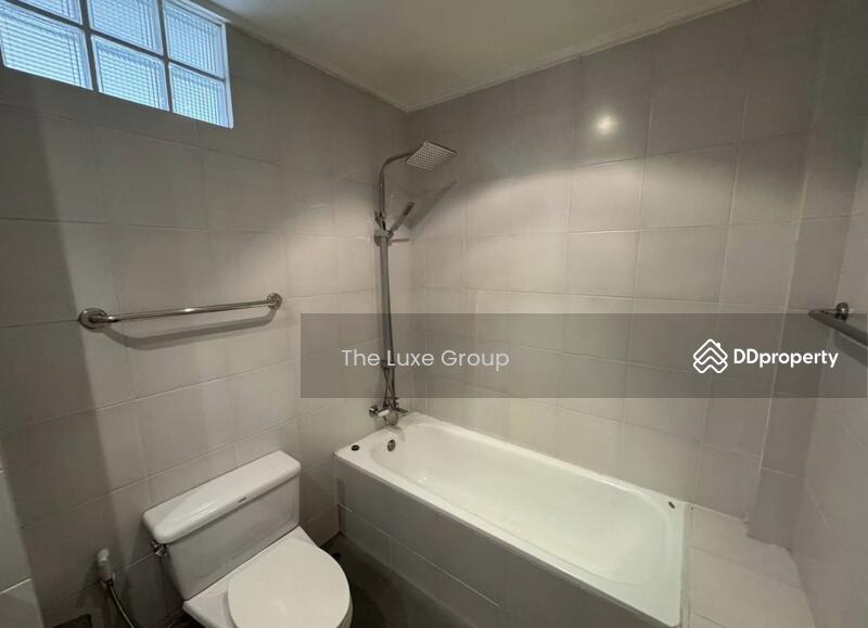 Navin Mansion, Bangkok, Chong Nonsi, Yan Nawa, Bangkok, 2 Bedrooms, 145 sqm, Apartment For Rent, by The Luxe Group, 11483517 - DDproperty.com