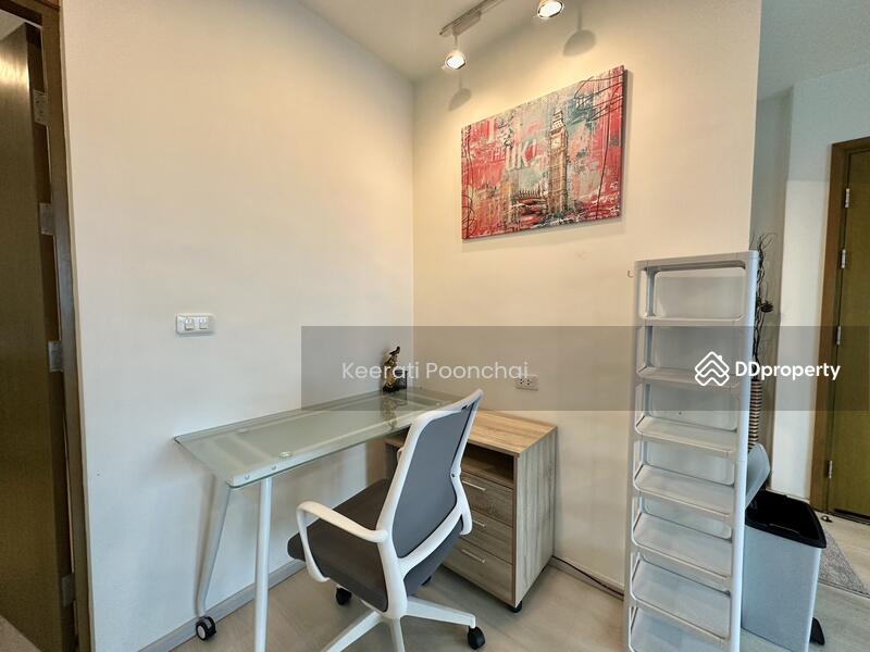 Life Ratchadapisek, Bangkok, 279 Ratchadapisaek Road, Huai Khwang, Bangkok, 2 Bedrooms, 65 sqm, Condo For Rent, by Keerati Poonchai, 11483989 - DDproperty.com