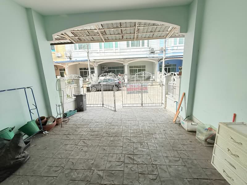 ขายทาวน์โฮม 3 ชั้น ในโครงการ ยูโร โนวา ซอยลาดกระบัง 24/1ราคาถูกมากติดถนนลาดกระบัง, Bangkok, 478/68 ลาดดระบัง, Lat Krabang, Lat Krabang, Bangkok, Studio, 183 sqm, Townhouse For Sale, by ณัฐวิชย์ จุลพันธ์, 11484226 - DDproperty.com