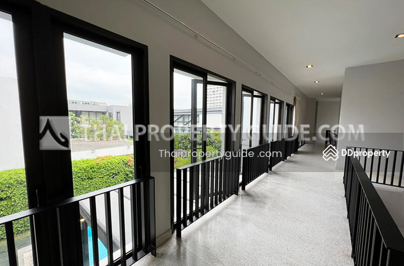 For Rent - House with Private Pool in Sukhumvit, Bangkok