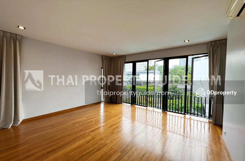 For Rent - House with Private Pool in Sukhumvit, Bangkok