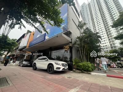 ขาย - ขายอาคารสำนักงาน 5 ชั้น ใกล้รถไฟฟ้า สถานี บางหว้า ทำเลดีติดถนน ราคาพิเศษ, กรุงเทพ