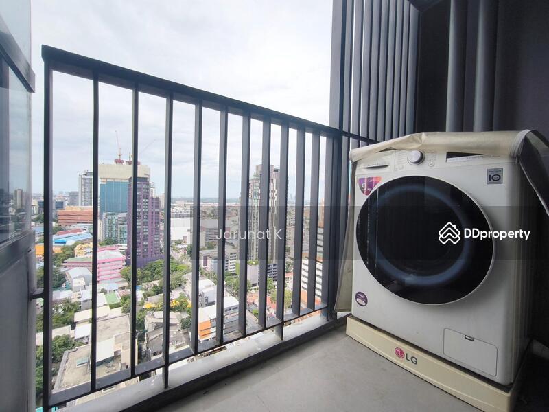 Maru Ekkamai 2, Bangkok, 70-5 Sukhumvit 63 Road, Phra Kanong Nua, Watthana, Bangkok, 1 Bedroom, 30 sqm, Condo For Rent, by Jarunat K, 11486896 - DDproperty.com