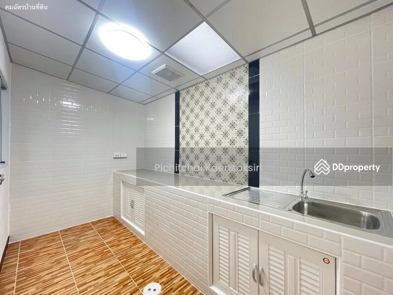 ทาวเฮาส์ 2 ชั้น กฤษณาเฮ้าส์ ซ.กรมที่ดินคลองหลวง ปทุมธานี, ปทุมธานี, คลองสอง, คลองหลวง, ปทุมธานี, 64 ตร.ม., ทาวน์เฮ้าส์ ให้เช่า, โดย Pichitchai Kaensaksiri, 11487163 - DDproperty.com