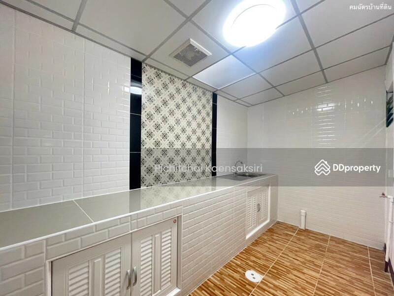 ทาวเฮาส์ 2 ชั้น กฤษณาเฮ้าส์ ซ.กรมที่ดินคลองหลวง ปทุมธานี, ปทุมธานี, คลองสอง, คลองหลวง, ปทุมธานี, 64 ตร.ม., ทาวน์เฮ้าส์ ให้เช่า, โดย Pichitchai Kaensaksiri, 11487163 - DDproperty.com