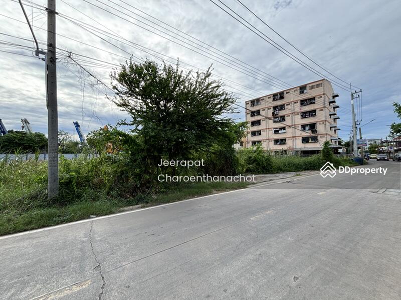 ที่ดิน 752 ตารางวา, เพชรเกษม 126, กว้าง 43 เมตร ลึก 47 เมตร, 25,000,000.- (33,200 บาท/ตารางวา)