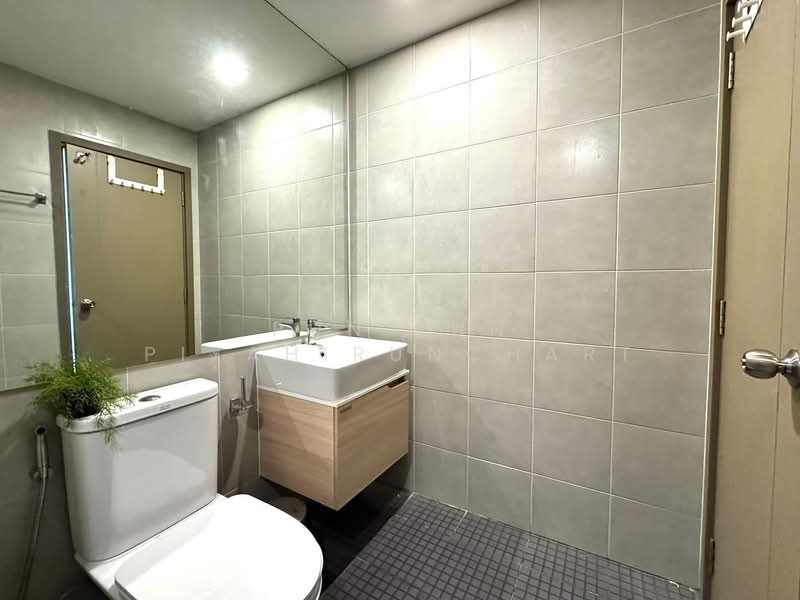 IDEO O2 Bangna, Bangkok, 195 Sanphawut Road, Bang Na Tai, Bang Na, Bangkok, 1 Bedroom, 33 sqm, Condo For Rent, by pun pun piyahirunchart, 11489513 - DDproperty.com