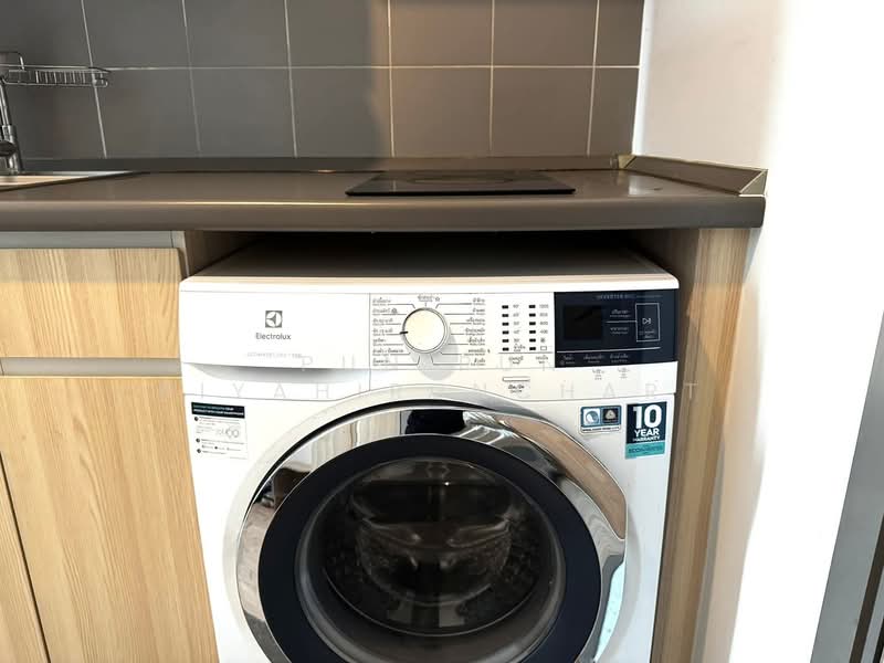 IDEO O2 Bangna, Bangkok, 195 Sanphawut Road, Bang Na Tai, Bang Na, Bangkok, 1 Bedroom, 33 sqm, Condo For Rent, by pun pun piyahirunchart, 11489513 - DDproperty.com