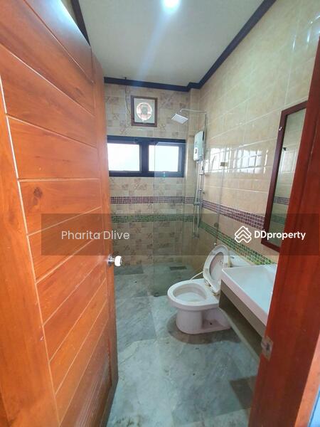 Brand new House for Sale ,5bed, Sansai Chiangmai . Near Meechok Plaza 2km. Near, Chiang Mai, San Sai Noi, San Sai, Chiang Mai, 5 Bedrooms, 300 sqm, Single Detached House For Sale, by Pharita Chaimanee, 11489942 - DDproperty.com