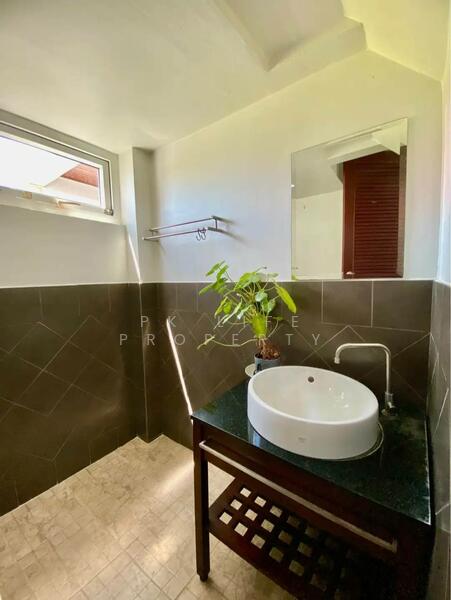 7R0688 Pool villa for rent 4bedroom 5bathroom 100,000/month at rawai have fully furnished, Phuket, Rawai, Muang Phuket, Phuket, 4 Bedrooms, 400 sqm, Villa For Rent, by PK LIFE Property, 11489953 - DDproperty.com