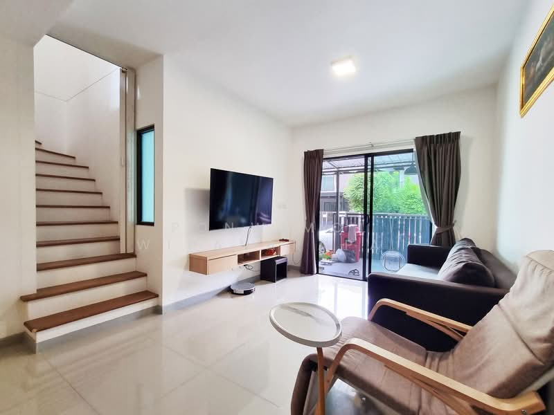 Pruksa Ville 73 Patthanakan, Bangkok, Soi Pattanakarn 38, Suan Luang, Suan Luang, Bangkok, 3 Bedrooms, 100 sqm, Townhouse For Rent, by Ponwimol Wipanarapai, 11493954 - DDproperty.com