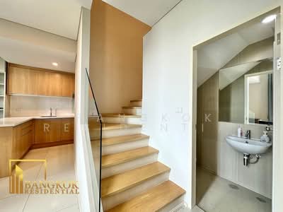 For Rent - Villa Asoke, Bangkok
