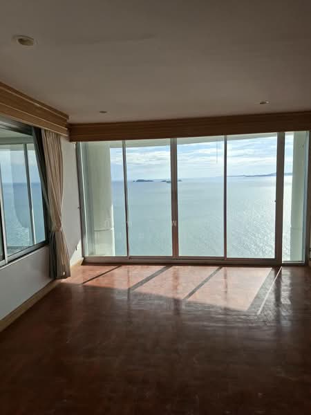 Crystal Beach, Rayong, 21 Phe-Klaeng-Krum, Chakphong, Klaeng, Rayong, 4 Bedrooms, 478 sqm, Condo For Sale, by ภัทรพล แสนสง่า, 11496050 - DDproperty.com