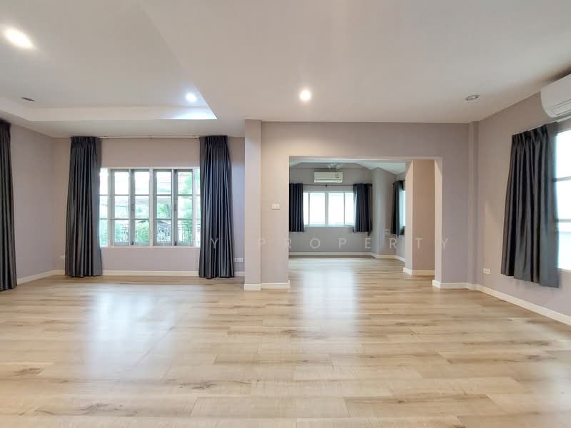 Baan Nantawan Srinakarin, Samut Prakan, Srinakarin Road, Bang Muang Mai, Muang Samut Prakarn, Samut Prakan, 3 Bedrooms, 185 sqm, Single Detached House For Sale, by Nutty Property, 11496452 - DDproperty.com