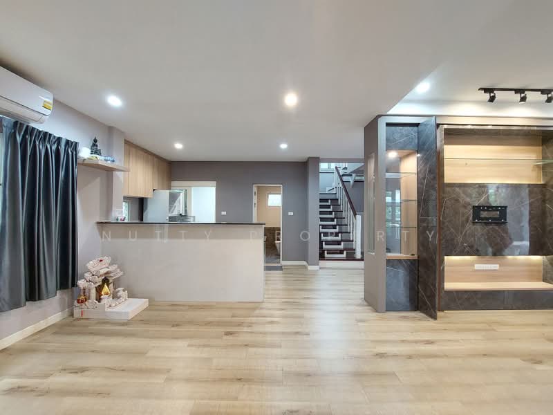 Baan Nantawan Srinakarin, Samut Prakan, Srinakarin Road, Bang Muang Mai, Muang Samut Prakarn, Samut Prakan, 3 Bedrooms, 185 sqm, Single Detached House For Sale, by Nutty Property, 11496452 - DDproperty.com