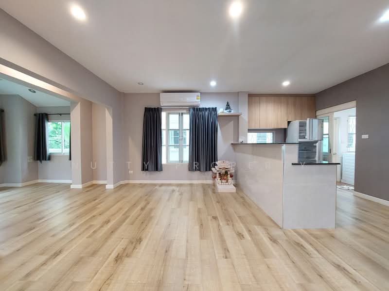 Baan Nantawan Srinakarin, Samut Prakan, Srinakarin Road, Bang Muang Mai, Muang Samut Prakarn, Samut Prakan, 3 Bedrooms, 185 sqm, Single Detached House For Sale, by Nutty Property, 11496452 - DDproperty.com
