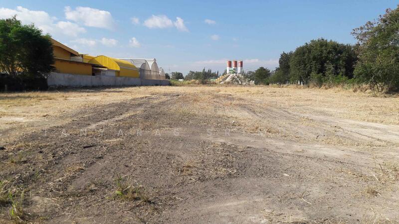 ขายที่ดินเขาใหญ่ ติดถนน 4 เลน ถนนเส้น 2235 หนองสาหร่าย-นิคม เขาใหญ่ปากช่อง คุณโอ๋ 098-097-8715, Nakhon Ratchasima, Nong Sarai, Pak Chong, Nakhon Ratchasima, , 6,676 sqm, Land For Sale, by Tanyaras Srimuang, 11497015 - DDproperty.com