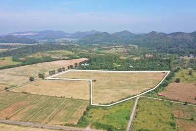 ขาย - ขายที่สวยติดถนนวิวเขา เข้าออกได้ 2 ทาง!! ขายที่ดินเขาใหญ่ติดถนนHighway7165 คุณโอ๋ 098-097-871, นครราชสีมา