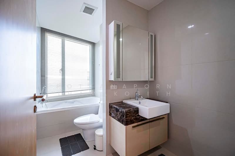 39 by Sansiri, Bangkok, 11 Sukhumvit Road, Khlong Tan Nua, Watthana, Bangkok, 2 Bedrooms, 77 sqm, Condo For Rent, by Potjanaporn Thamakosith, 11497411 - DDproperty.com