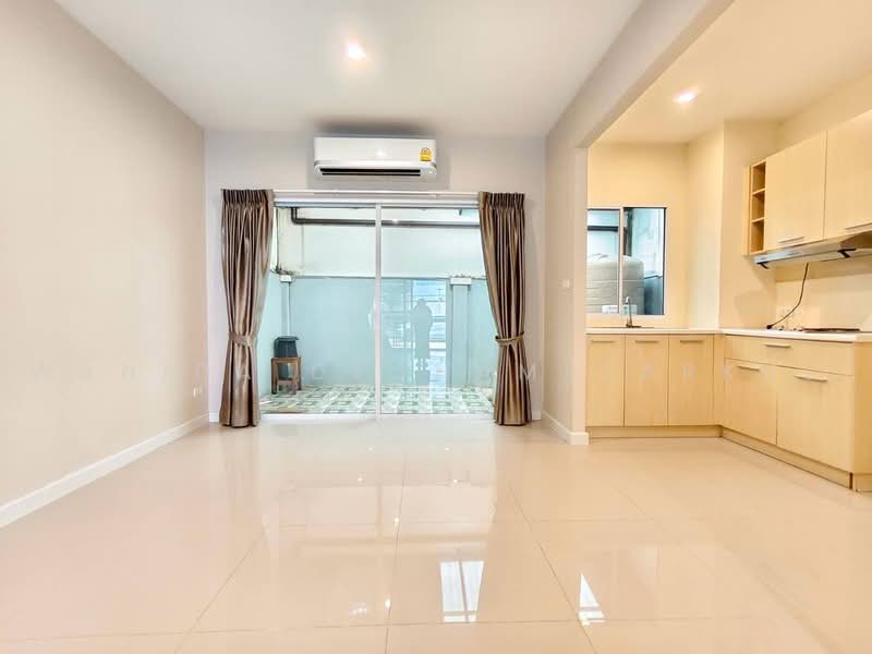 The Plant Citi Chaengwatthana, Nonthaburi, Popular Road, Ban Mai, Pak Kret, Nonthaburi, 3 Bedrooms, 160 sqm, Townhouse For Rent, by Wanida Dechametarkul, 11498253 - DDproperty.com