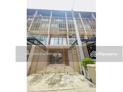 ขาย - ทาวน์โฮม 3.5 ชั้น โครงการ เฮ้าส์ นิช แจ้งวัฒนะ - สามัคคี ( Haus Niche ) สวย พร้อมอยู่, นนทบุรี