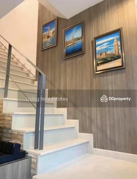 IDEO MOBI Sukhumvit 81, Bangkok, 2097 Sukhumvit Road, Bang Chak, Phra Khanong, Bangkok, 1 Bedroom, 43 sqm, Condo For Rent, by Living Real Estates, 11499960 - DDproperty.com