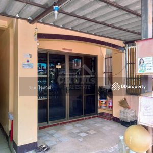 ขาย - ทาวน์เฮ้าส์ 2 ชั้น ถนนเกาะกลอย เชิงเนิน เมืองระยอง, ระยอง