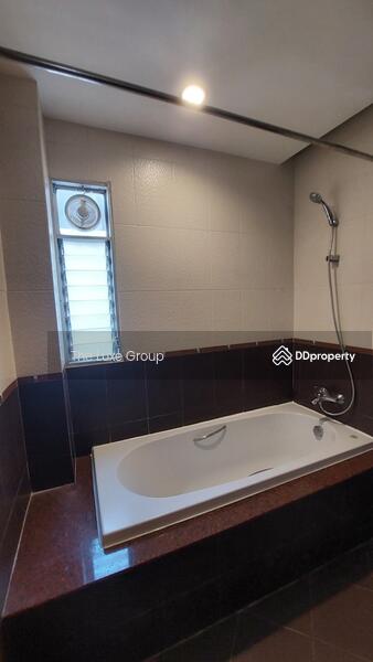 Esmeralda Apartments : เอสเมอรัลด้า อพาร์ทเม้นท์, กรุงเทพ, ซอยงามดูพลี ถนนพระราม 4, ทุ่งมหาเมฆ, สาทร, กรุงเทพ, 175 ตร.ม., คอนโด ให้เช่า, โดย The Luxe Group, 11501090 - DDproperty.com