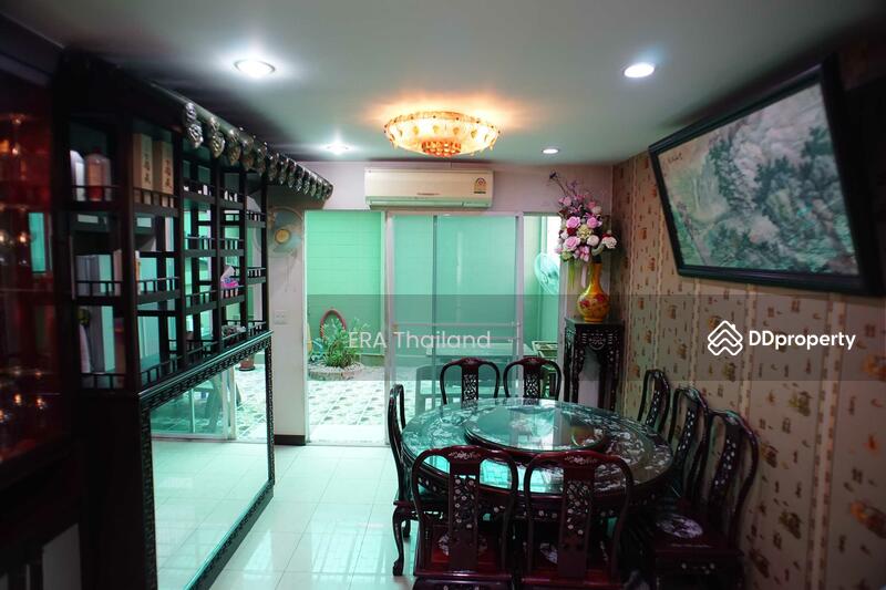ทาวน์โฮม ลุมพินี รัชดา - พระราม, Bangkok, Khong Tan, Khlong Toei, Bangkok, 5 Bedrooms, 250 sqm, Townhouse For Sale, by ERA Thailand, 11501979 - DDproperty.com