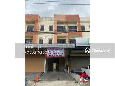 ขาย - HL#25785 ด่วน ขายอาคารพาณิชย์ 3 ชั้น พร้อมดาดฟ้า ทำเลดีเดินทางสะดวก เชื่อมต่อถนน 2 เส้นหลัก, ชลบุรี