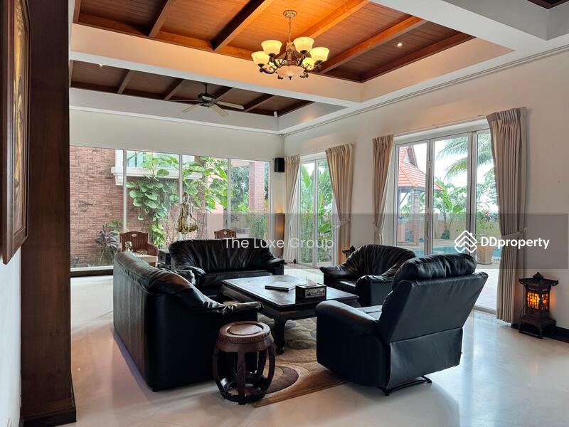 Detached home pool villa, Chon Buri (Pattaya), Bang Lamung, Bang Lamung (Pattaya), Chon Buri (Pattaya), 4 Bedrooms, 550 sqm, Villa For Sale, by The Luxe Group, 11502340 - DDproperty.com