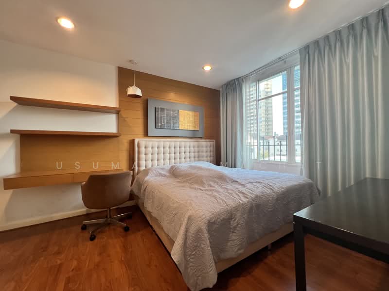 Baan Klang Krung Thonglor : บ้านกลางกรุงทองหล่อ, กรุงเทพ, 55 ซอยสุขุมวิท 55, คลองตันเหนือ, วัฒนา, กรุงเทพ, 300 ตร.ม., ทาวน์เฮ้าส์ ให้เช่า, โดย Usuma Usumachat, 11502416 - DDproperty.com