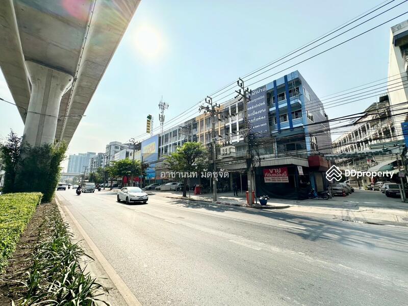 ขาย - 7/20 ตึกแถวอาคารพาณิชย์ 4 ชั้น ติดถนนพหลโยธิน, กรุงเทพ