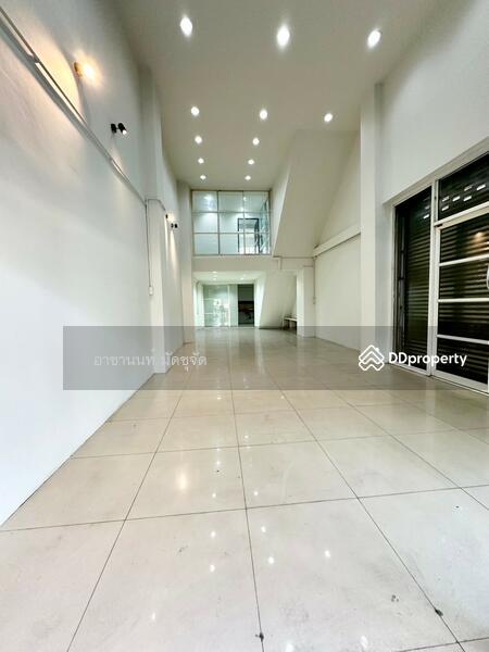 For Sale - 7/20 Building near the 4-storey commercial building next to Phaholyothin Road, Bangkok