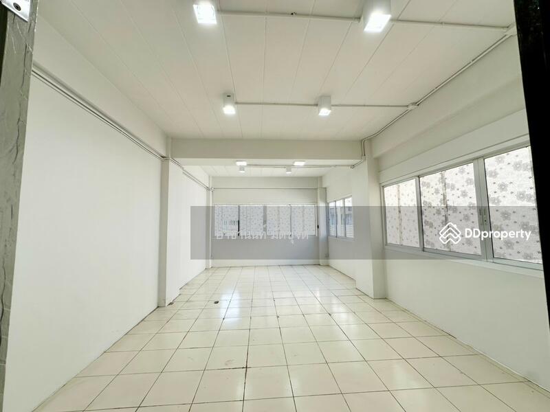 For Sale - 7/20 Building near the 4-storey commercial building next to Phaholyothin Road, Bangkok