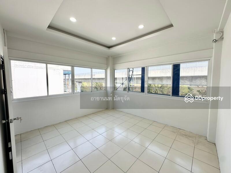 For Sale - 7/20 Building near the 4-storey commercial building next to Phaholyothin Road, Bangkok