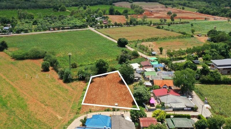 For Sale - ขายที่ดินเขาใหญ่ ติดถนน บรรยากาศดี ใกล้แหล่งท่องเที่ยวมากมาย คุณโอ๋ 098-097-8715, Nakhon Ratchasima