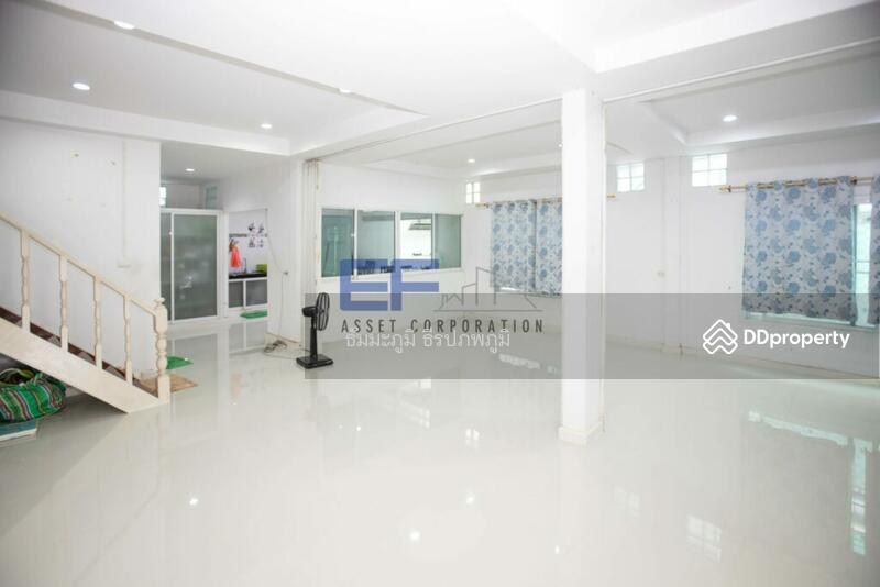 ทาวน์เฮ้าส์ บ้านบัวทอง บางใหญ่ พื้นที่ 208 ตารางเมตร