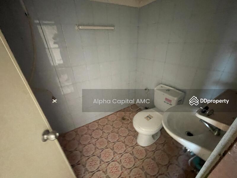 ขาย - ขายอาคารพาณิชย์ 2 ชั้น ZA_205_G02, ลำปาง