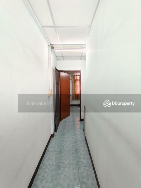 Commercial building, trading location, close to the BTS, only 2 minute, Bangkok, ลาดพร้าว, Wang Thonglang, Wang Thonglang, Bangkok, , 250 sqm, Shophouse For Sale, by Kamolwan, 11508603 - DDproperty.com