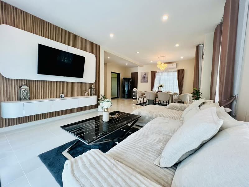 5R0640 This house for rent 3bedroom 3bathroom 100,000/month at kathu have fully furnished, Phuket, Kathu, Kathu, Phuket, 3 Bedrooms, 254 sqm, Single Detached House For Rent, by PK LIFE Property, 11509290 - DDproperty.com