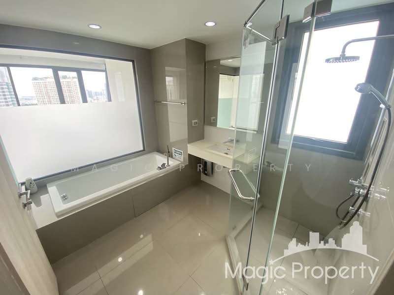 Rhythm Sukhumvit 42, Bangkok, Soi Sukhumvit 42, Sukhumvit Road, Phra Kanong, Khlong Toei, Bangkok, 2 Bedrooms, 78 sqm, Condo For Rent, by Magic Property, 11510816 - DDproperty.com