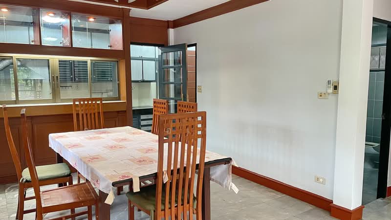 ให้เช่า - Sarawan Ville : ศราวัณวิลล์, นนทบุรี