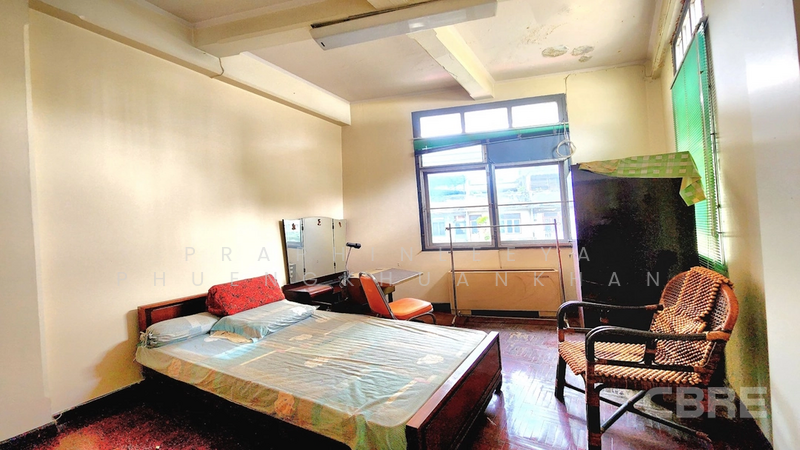 For Sale - 4 Shophouses at Charoenkrung 35, Bangkok