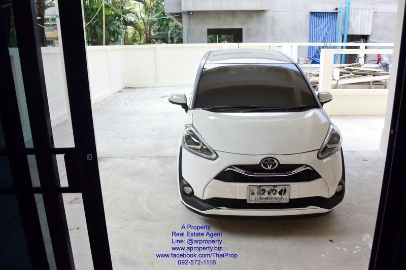 Sarawan Ville : ศราวัณวิลล์, นนทบุรี, ซอยหมู่บ้านศราวัณวิลล์ 2, บางตลาด, ปากเกร็ด, นนทบุรี, 230 ตร.ม., บ้านเดี่ยว ให้เช่า, โดย อรุณ อเนกคุณะ, 11514371 - DDproperty.com