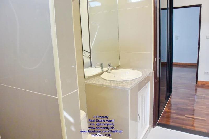 Sarawan Ville, Nonthaburi, Soi Sarawan Ville Village 2, Bang Talat, Pak Kret, Nonthaburi, 4 Bedrooms, 230 sqm, Single Detached House For Rent, by อรุณ อเนกคุณะ, 11514371 - DDproperty.com
