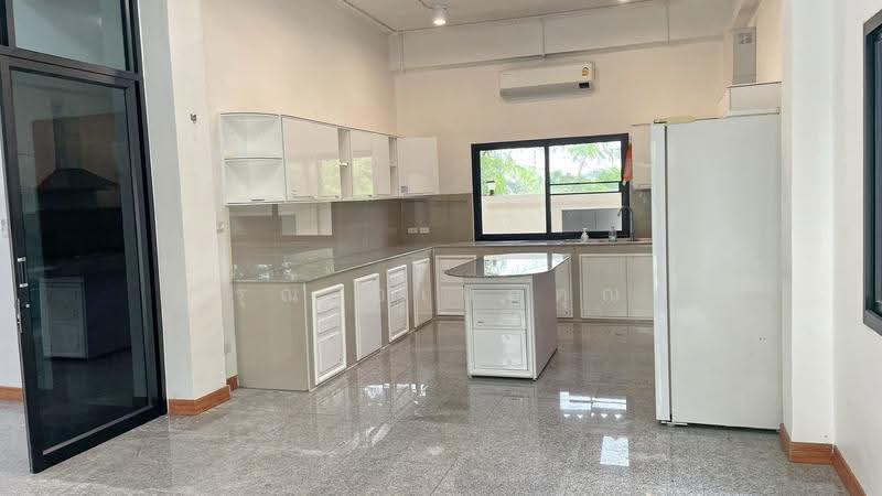 Sarawan Ville : ศราวัณวิลล์, นนทบุรี, ซอยหมู่บ้านศราวัณวิลล์ 2, บางตลาด, ปากเกร็ด, นนทบุรี, 230 ตร.ม., บ้านเดี่ยว ให้เช่า, โดย อรุณ อเนกคุณะ, 11514371 - DDproperty.com