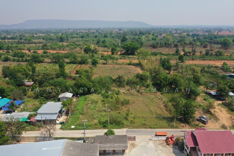 ขายที่ดินติดถนนลาดบัวขาว ตรงข้ามที่ทำการผู้ใหญ่บ้าน ลาดบัวขาว จากถนนมิตรภาพ เพียง 3.4 กม., นครราชสีมา, ลาดบัวขาว, สีคิ้ว, นครราชสีมา, 3,200 ตร.ม., ที่ดิน ขาย, โดย Tanyaras Srimuang, 11514571 - DDproperty.com