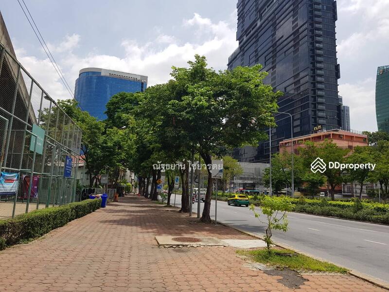 For Sale - ขายที่ดินถนนเจริญราษฎร์ ใก้ลถนนสาทรซึ่งห่างเพียง 250 เมตร เหมาะนำมาพัฒนาเป็นโครงการคอนโดมิเนียม, Bangkok