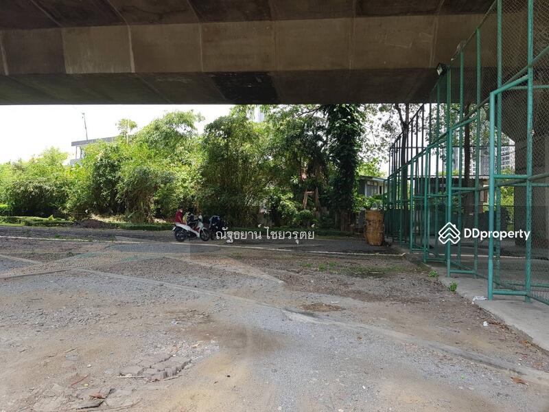 For Sale - ขายที่ดินถนนเจริญราษฎร์ ใก้ลถนนสาทรซึ่งห่างเพียง 250 เมตร เหมาะนำมาพัฒนาเป็นโครงการคอนโดมิเนียม, Bangkok